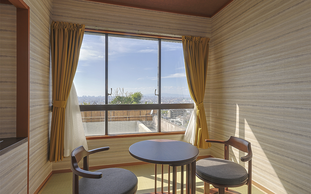 写真：リニュ－アル　石切の里