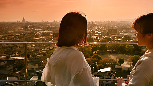 写真：東大阪テラスの夕日